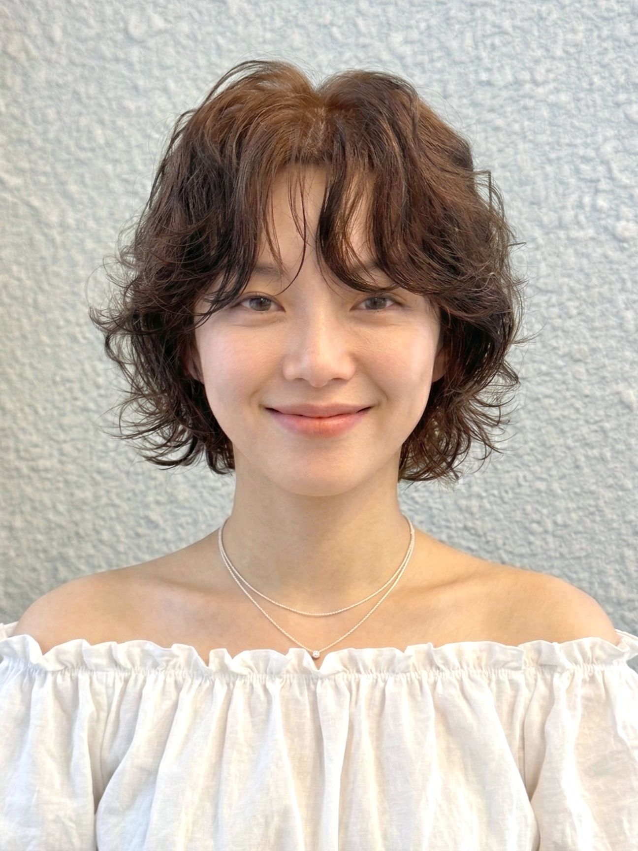 Bob volume cut + vintage perm (gold brown) at H.PLACE Jamsil LEEL by Hari, Director